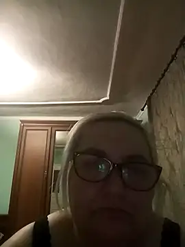 Snapshot of AureliaSky598 chatting on 5, 5, 2026 AureliaSky598 online show from 5, 5, 2026