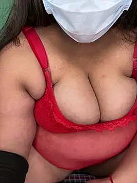 Snapshot of Desifiregirl chatting on 15, 6, 2026 Desifiregirl online show from 15, 6, 2026
