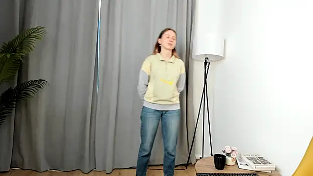 RenettaKrissie online show from 10, 4, 2026