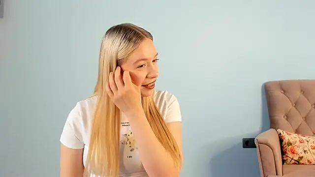 TrenaCavitt online show from 10, 4, 2026