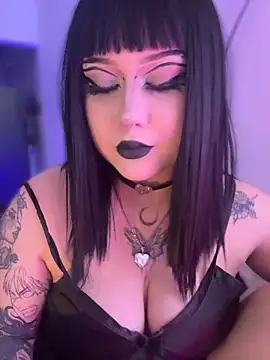 Snapshot of LilithVamp chatting on 30, 4, 2026 LilithVamp online show from 30, 4, 2026