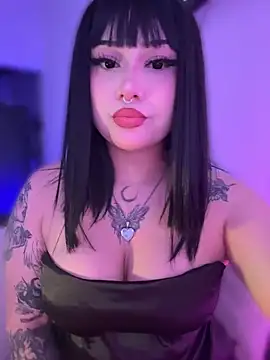 Snapshot of LilithVamp chatting on 5, 5, 2026 LilithVamp online show from 5, 5, 2026