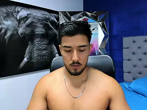 Snapshot of alangreek1 chatting on 6, 6, 2026 alangreek1 online show from 6, 6, 2026
