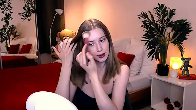 cheeky chick online show from 30, 5, 2026