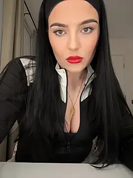 Snapshot of XXXBrunetteXXX_XO chatting on 8, 4, 2026 XXXBrunetteXXX XO online show from 8, 4, 2026