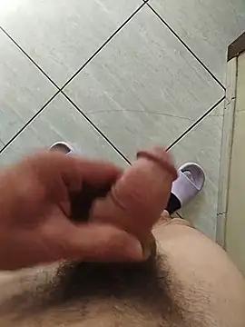 Bruno13travieso online show from 3, 6, 2026