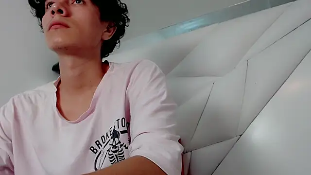 Shirowitheb online show from 10, 4, 2026