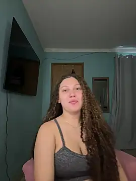 Snapshot of sophiiahot chatting on 27, 5, 2026 sophiiahot online show from 27, 5, 2026