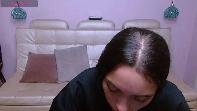 Marianne Cam online show from 16, 4, 2026