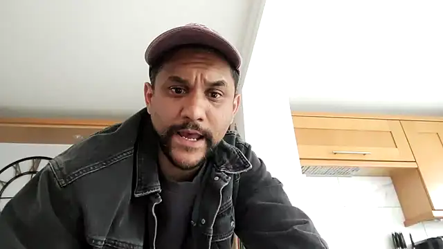 Snapshot of Seadog_66 chatting on 9, 4, 2026 Seadog 66 online show from 9, 4, 2026