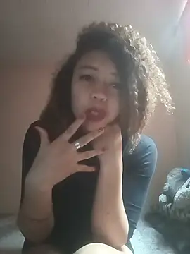 SweetJeii online show from 19, 5, 2026