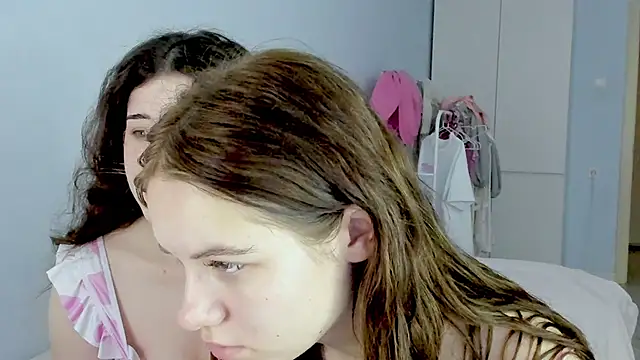Snapshot of ChloeBlisss chatting on 30, 5, 2026 ChloeBlisss online show from 30, 5, 2026