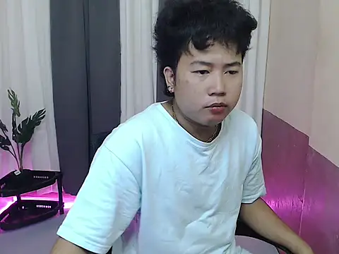 Snapshot of Soctober chatting on 10, 4, 2026 Soctober online show from 10, 4, 2026