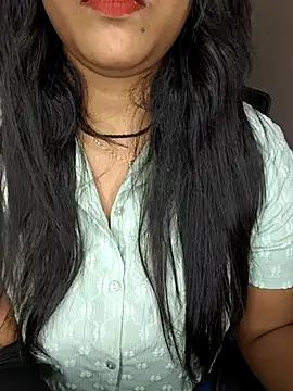 Snapshot of Tamilmoon006 chatting on 12, 7, 2026 Tamilmoon006 online show from 12, 7, 2026