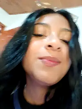 Snapshot of Arianha_segura chatting on 16, 4, 2026 Arianha segura online show from 16, 4, 2026
