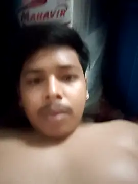 Snapshot of kdboy04 chatting on 21, 4, 2026 kdboy04 online show from 21, 4, 2026