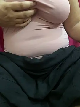 Snapshot of shanayacpl chatting on 24, 4, 2026 shanayacpl online show from 24, 4, 2026