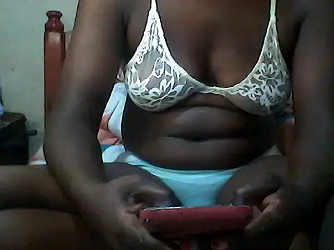 Snapshot of Tashabae chatting on 26, 6, 2026 Tashabae online show from 26, 6, 2026