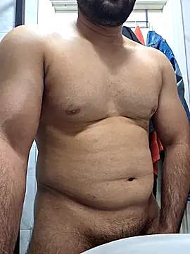 Snapshot of massivecumerr chatting on 3, 5, 2026 massivecumerr online show from 3, 5, 2026