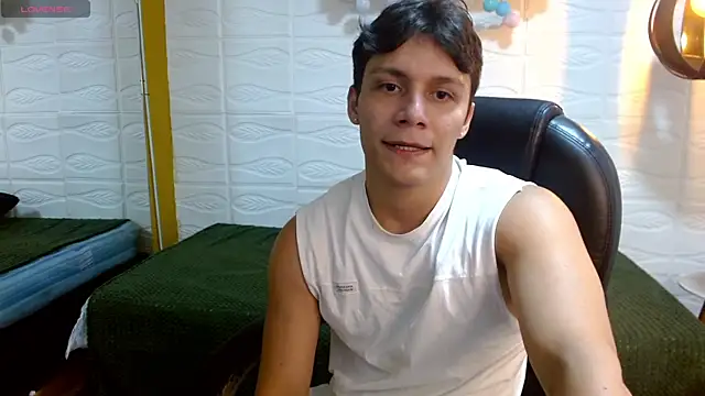 Zayn clausen online show from 12, 5, 2026