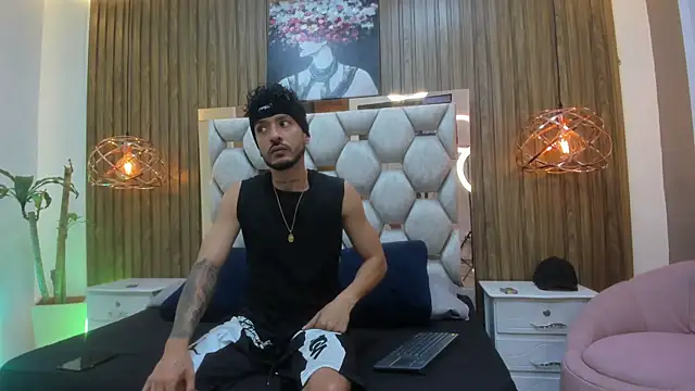 Snapshot of denis_winslow chatting on 21, 4, 2026 denis winslow online show from 21, 4, 2026