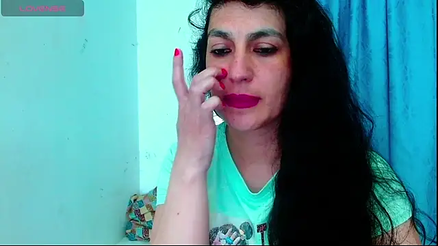 Snapshot of diosa_gil chatting on 8, 5, 2026 diosa gil online show from 8, 5, 2026