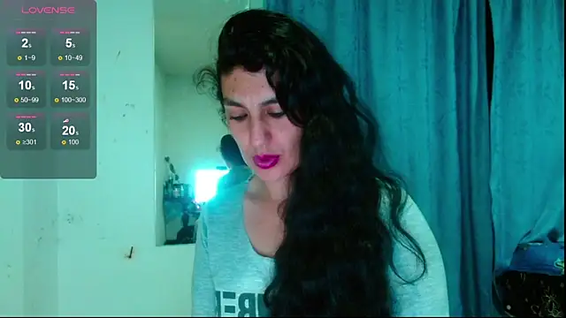 Snapshot of diosa_gil chatting on 19, 5, 2026 diosa gil online show from 19, 5, 2026