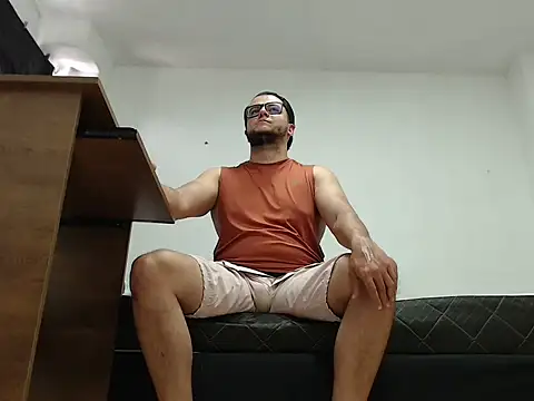 Masterboy00 online show from 13, 4, 2026