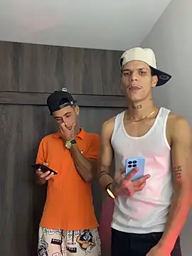 sintabusexo01 online show from 10, 4, 2026