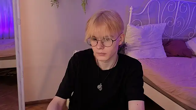 Liam Blair online show from 12, 4, 2026