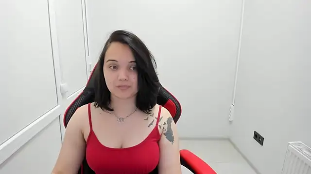 Snapshot of Caroline_cutte chatting on 19, 6, 2026 Caroline cutte online show from 19, 6, 2026