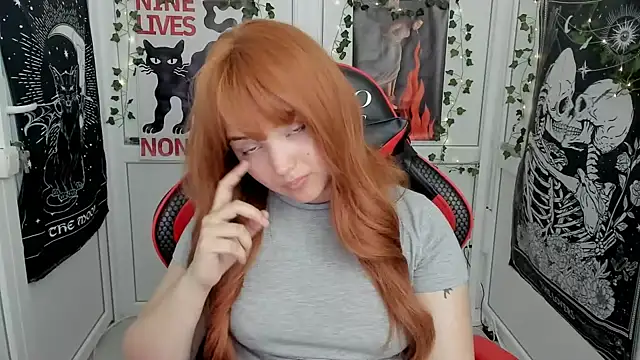 Snapshot of Caroline_cutte chatting on 14, 7, 2026 Caroline cutte online show from 14, 7, 2026