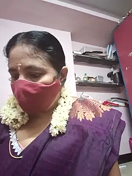 Snapshot of Tamilaunty35 chatting on 22, 5, 2026 Tamilaunty35 online show from 22, 5, 2026