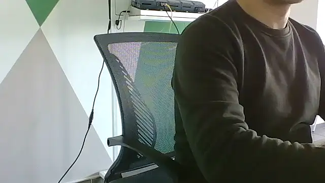 Snapshot of brunosso85ita chatting on 17, 4, 2026 brunosso85ita online show from 17, 4, 2026