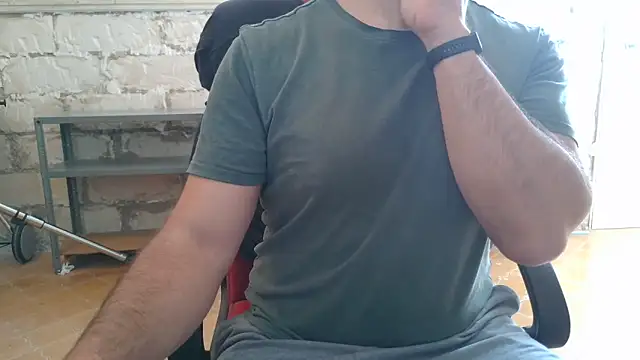 Snapshot of brunosso85ita chatting on 18, 4, 2026 brunosso85ita online show from 18, 4, 2026