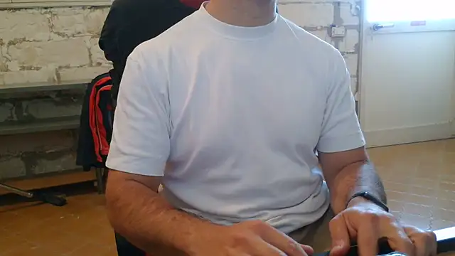 Snapshot of brunosso85ita chatting on 21, 4, 2026 brunosso85ita online show from 21, 4, 2026