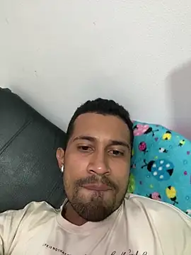 Snapshot of PullingBarbican chatting on 15, 4, 2026 PullingBarbican online show from 15, 4, 2026