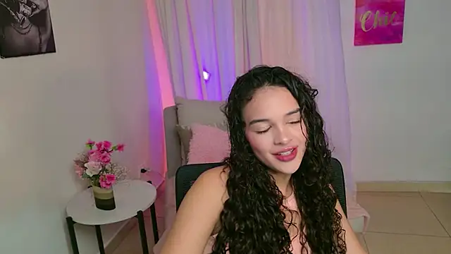 MaraVelvett online show from 18, 5, 2026