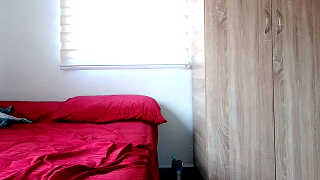 Snapshot of andrew_1520 chatting on 19, 11, 2025 andrew 1520 online show from 19, 11, 2025