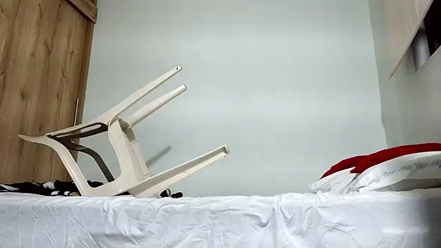 Snapshot of andrew_1520 chatting on 10, 1, 2026 andrew 1520 online show from 10, 1, 2026