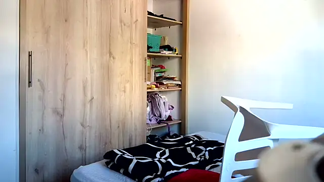 Snapshot of andrew_1520 chatting on 17, 1, 2026 andrew 1520 online show from 17, 1, 2026