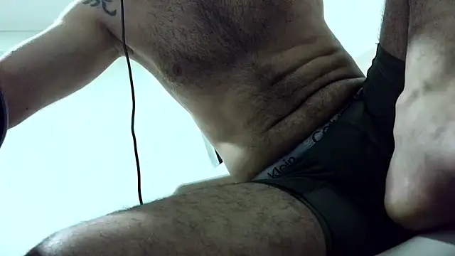 Snapshot of andrew_1520 chatting on 8, 3, 2026 andrew 1520 online show from 8, 3, 2026