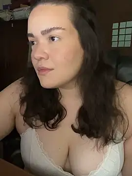 dayanestephany1 online show from 27, 4, 2026