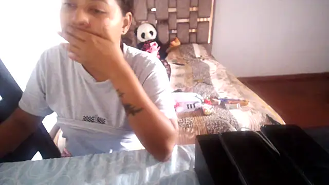 Snapshot of Ninibella chatting on 25, 5, 2026 Ninibella online show from 25, 5, 2026