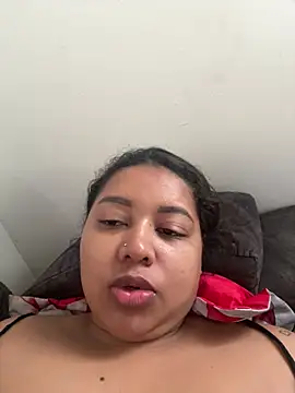 Snapshot of Ninibella chatting on 7, 7, 2026 Ninibella online show from 7, 7, 2026