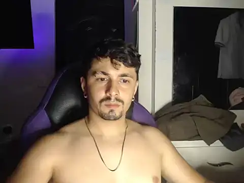 Snapshot of Andres_Blessed chatting on 11, 4, 2026 Andres Blessed online show from 11, 4, 2026