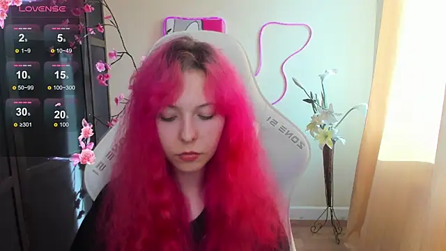 Snapshot of InfernoKitten chatting on 8, 5, 2026 InfernoKitten online show from 8, 5, 2026
