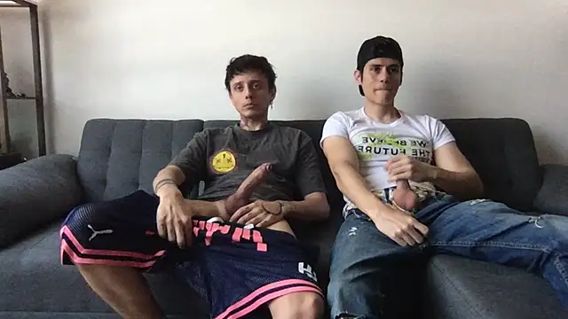 Snapshot of Chrixtopherobin chatting on 26, 4, 2026 Chrixtopherobin online show from 26, 4, 2026