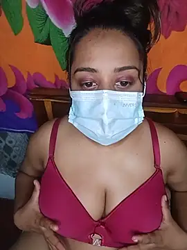 Snapshot of Suger_Lips_99 chatting on 17, 5, 2026 Suger Lips 99 online show from 17, 5, 2026