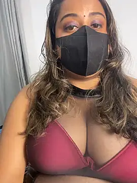 Snapshot of Suger_Lips_99 chatting on 24, 5, 2026 Suger Lips 99 online show from 24, 5, 2026